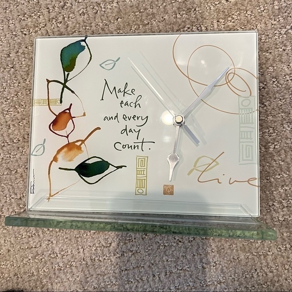 Clock Katy Davis Designs CLOCK. Base & Clock all Glass 9” X 7” X 2 1/2. … - Picture 3 of 6